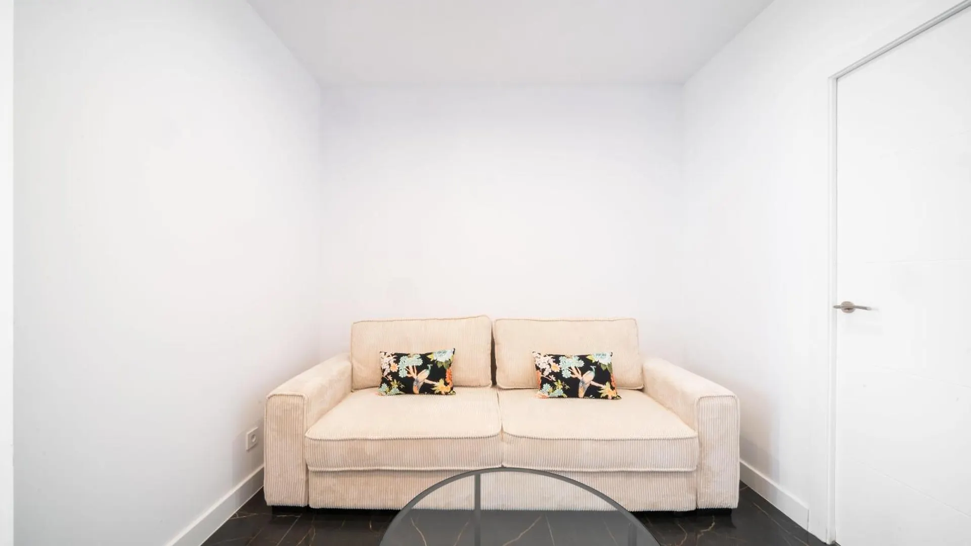 Apartment Wehostyou Apt Moderne Central Roses Colom 1B Spain